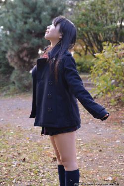 公交车上荫蒂添的好舒服的视频